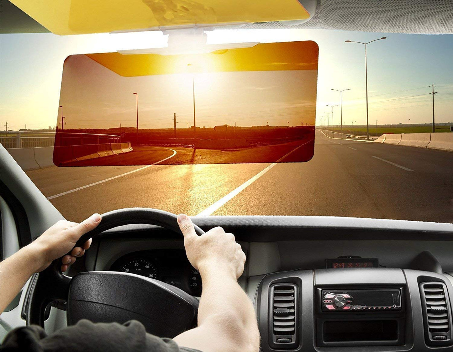Clear Sight Visor : Large Size 32 cm , Scratch & Swirl free fiber material.